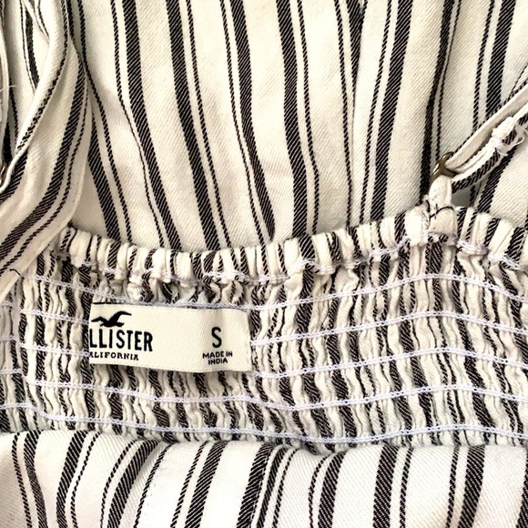 Hollister Striped Romper with Pockets Small - Picture 4 of 5